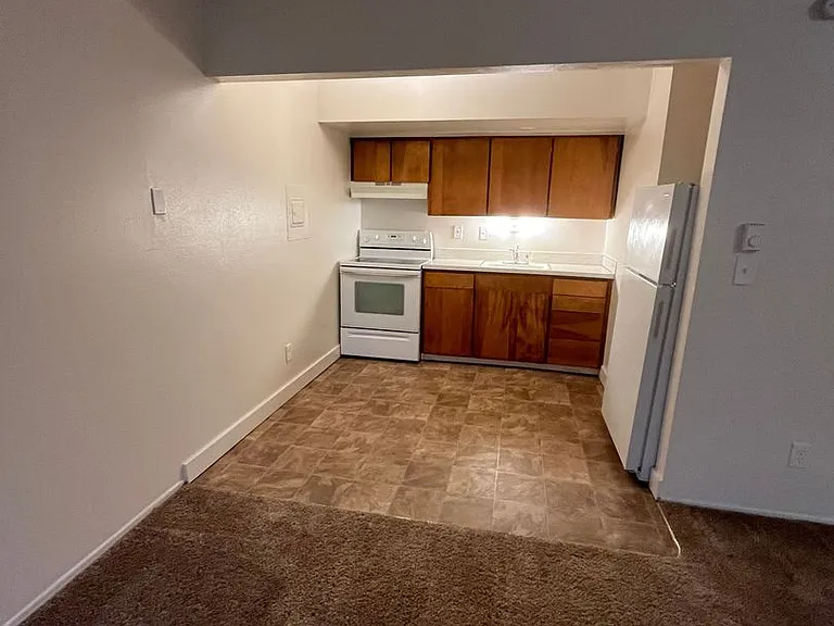 2507 E Mill Plain Blvd — Photo 6