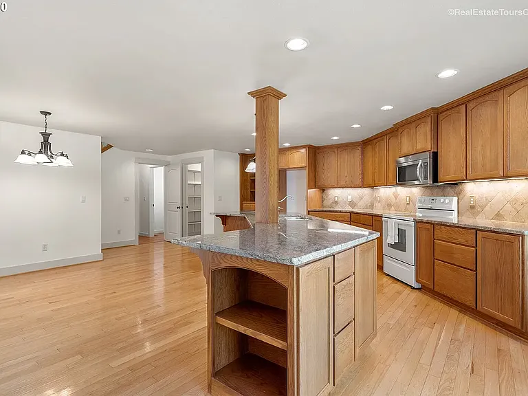 20583 SW Anna Ct — Photo 7