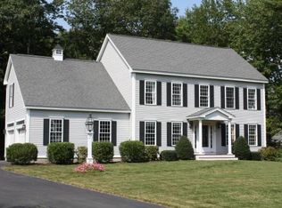 22 Overlook Dr, Dover, NH 03820