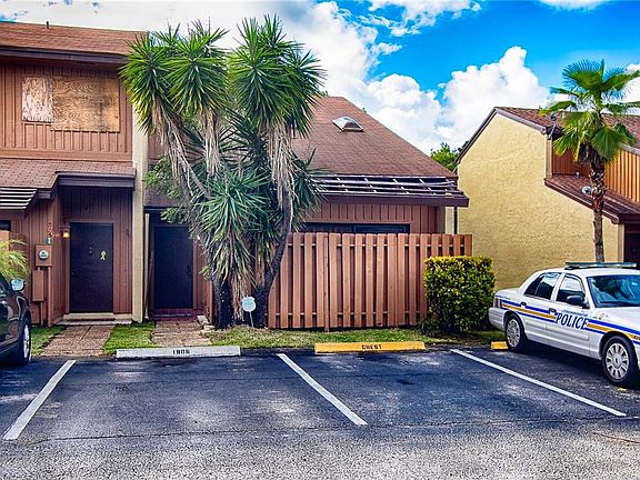 2nd image of 4163 SW 87 Terrace #4163