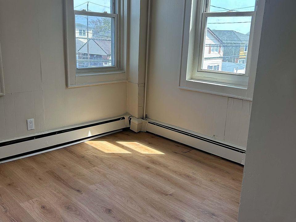 2nd image of 97 Claridge Ave Floor 2