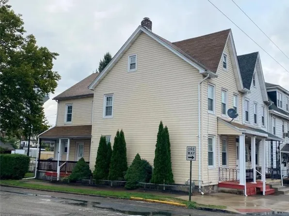 1549 Lehigh St, Easton, PA 18042