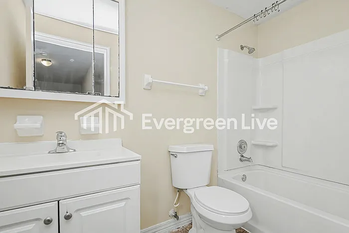 8305 Mount Carmel St — Photo 7