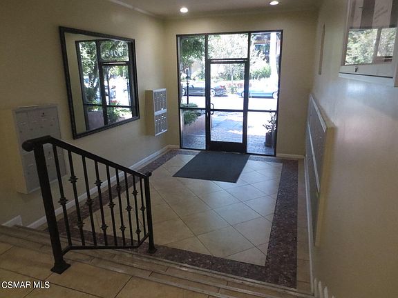 2nd image of 5400 Newcastle Ave APT 23