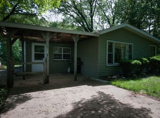 2945 Hall Rd, Muskegon, MI 49442