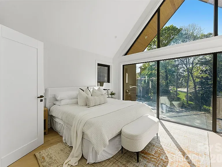 3614 Barclay Downs Dr — Photo 15