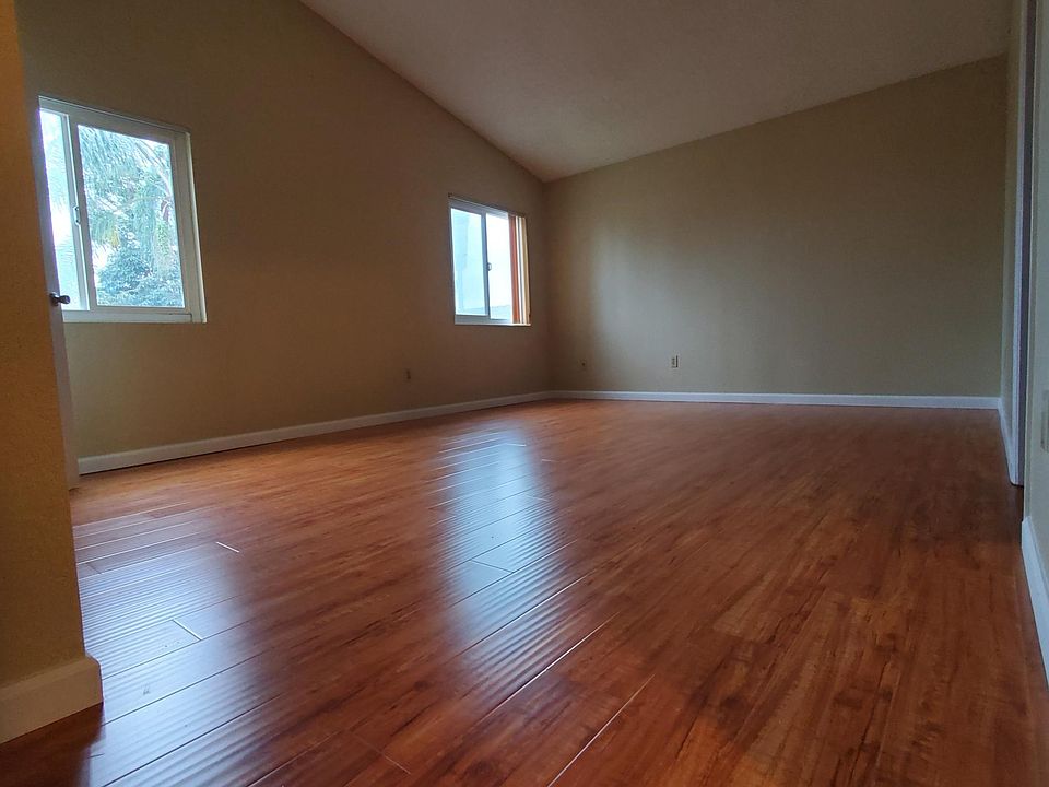 Front Master Bedroom.