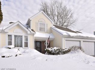 104 Washington Ave, Streamwood, IL
