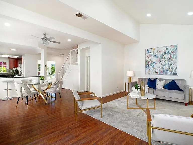 1796 Lucretia Ave — Photo 6