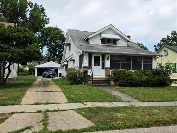 1816 Cook Ave, Cleveland, OH 44109