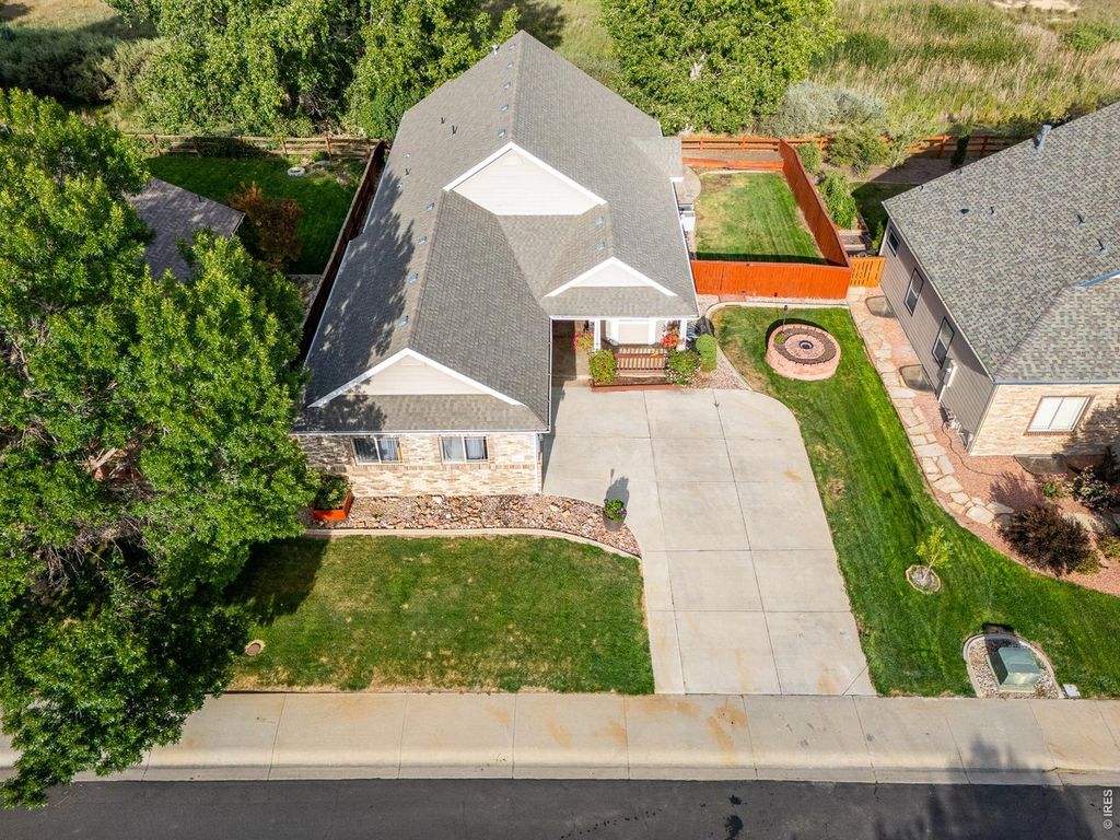 4890 Avon Ave