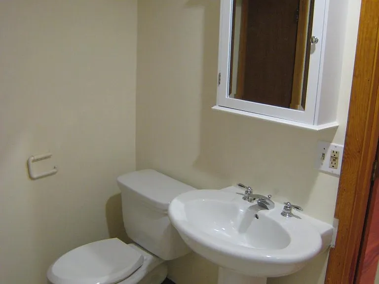 3 Holden Ct #1 — Photo 8
