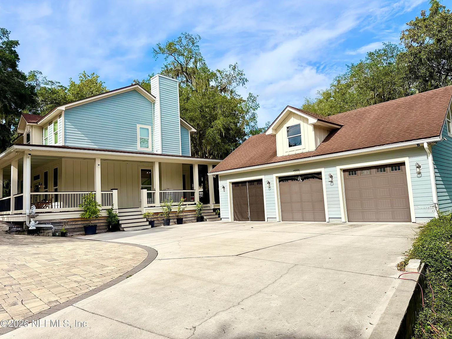 3 bed, 2.5 bath, 2484 sqft, $4,500 — Photo 3