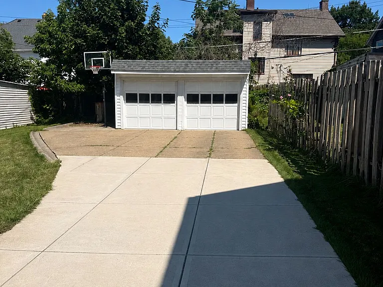 1591 Warren Rd #LOWER — Photo 22