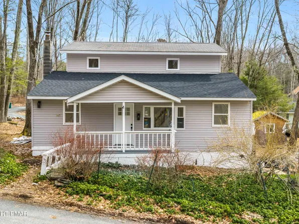 107 Juniper Dr, Greentown, PA 18426