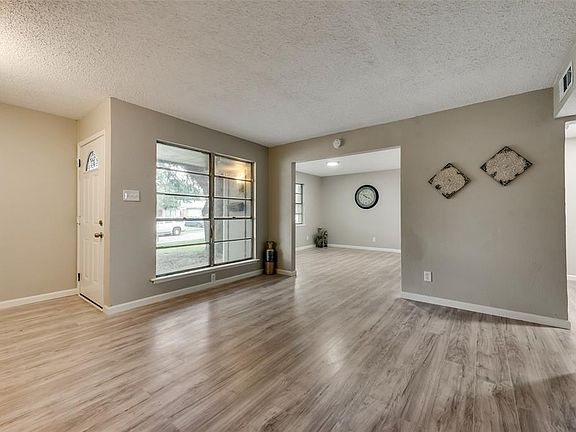 5th image of 2640 Greenland Dr