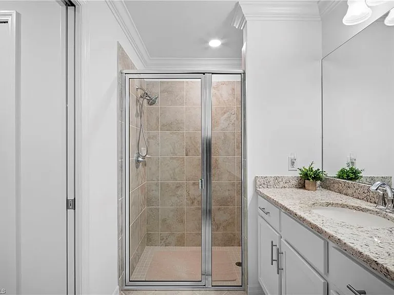 43030 Greenway Blvd #412 — Photo 28