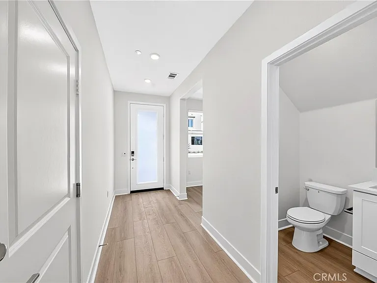 1041 Citrus Ave — Photo 7