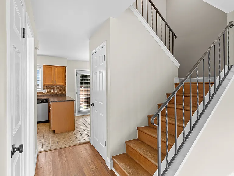 1181 Rue La Ville Walk — Photo 12
