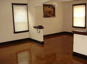 4004 Shreve Ave, Saint Louis, MO