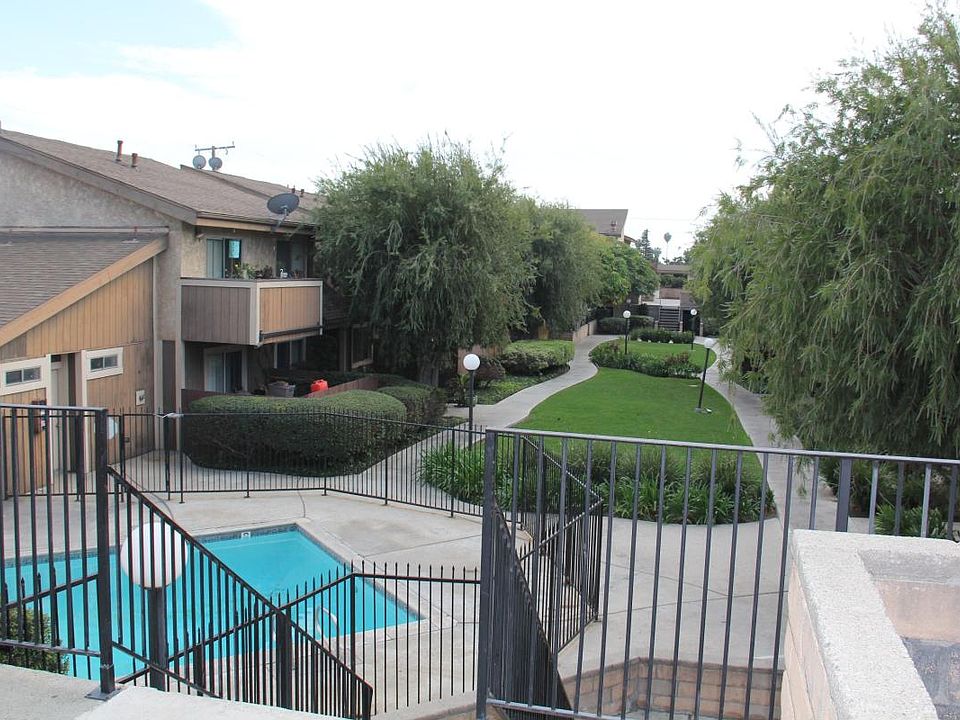 1st image of 1334 W 137th St APT 117