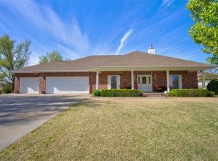 4715 Boomer Dr, Woodward, OK 73801