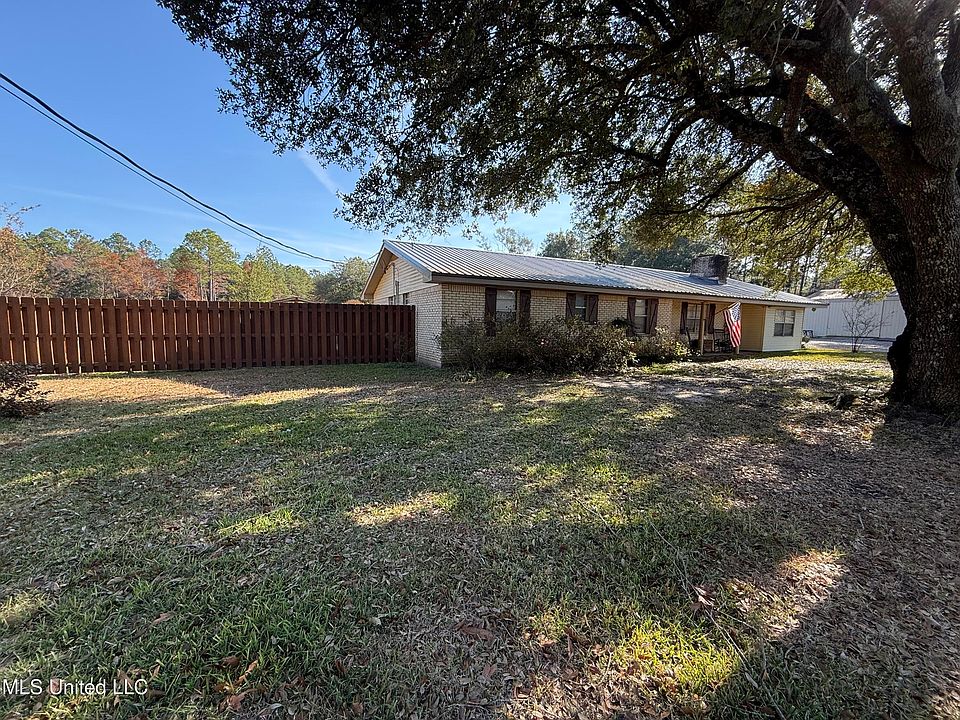 21480 Highway 603, Kiln, MS 39556 | Zillow