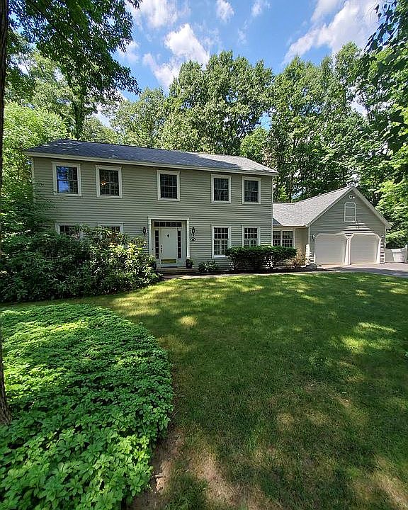1st image of 15 Berkshire Dr W