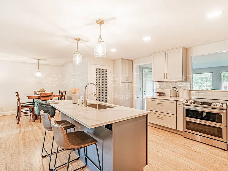 9040 W 32nd Ave — Photo 32