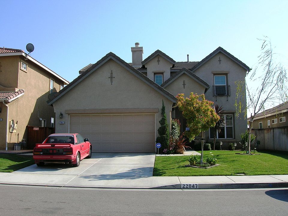 1st image of 22047 Goldenchain St