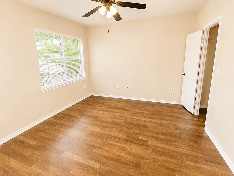 2624 Robert Trent Jones Dr #623 — Photo 5