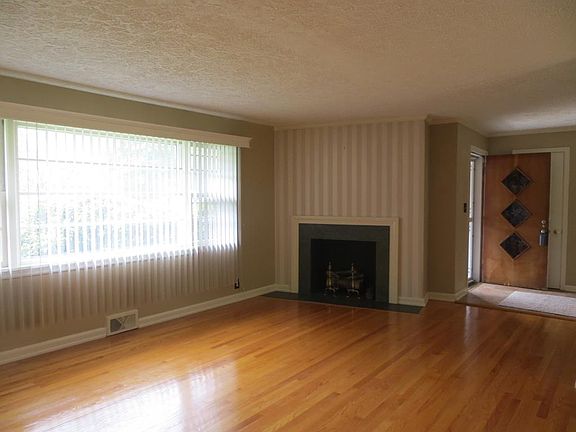 5th image of 314 Arnett Blvd