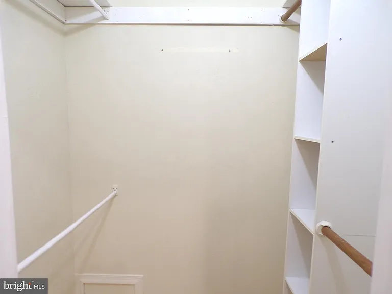 5915 Parkridge Ln — Photo 22