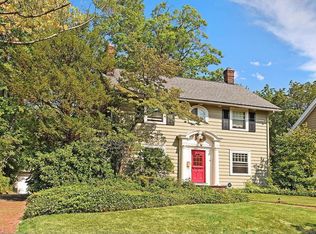 2193 Stillman Rd, Cleveland Heights, OH 44118
