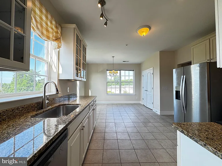 9204 Charleston Dr #303 — Photo 22