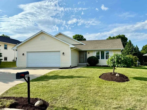 1335 Terapin Trl, Janesville, WI 53545