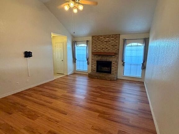 3rd image of 4801 Mallard Ln