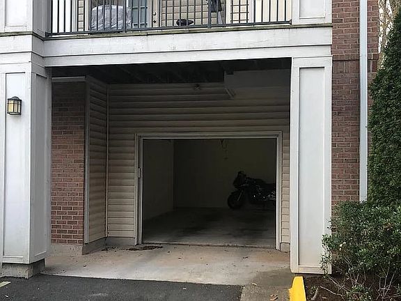 3rd image of 12140 Garden Grove Cir Unit 203