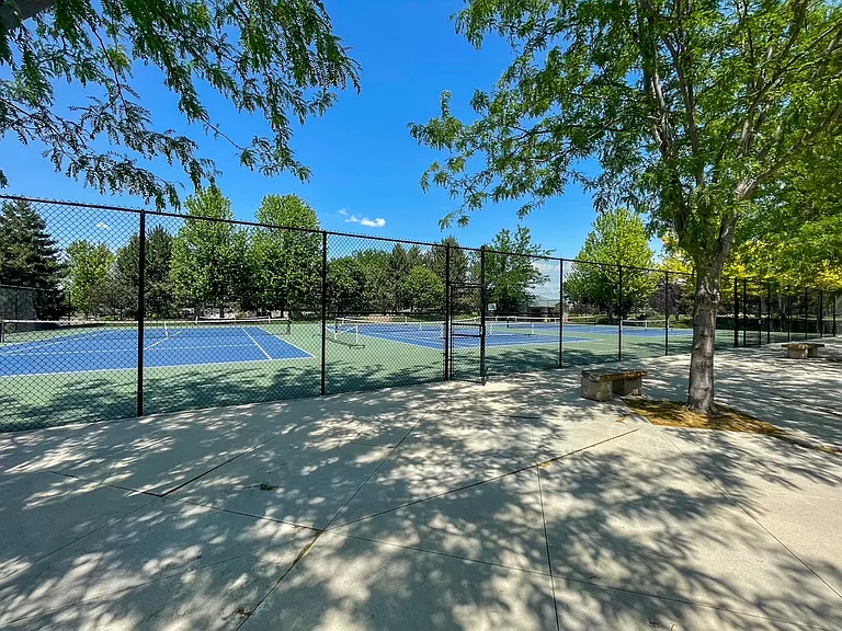 4200 W Lovegood Ln — Photo 8