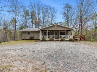 2144 Goat Neck Rd, Cleveland, GA 30528