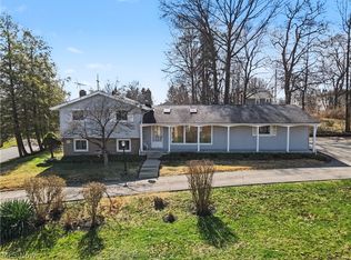 1840 13th St, Cuyahoga Falls, OH