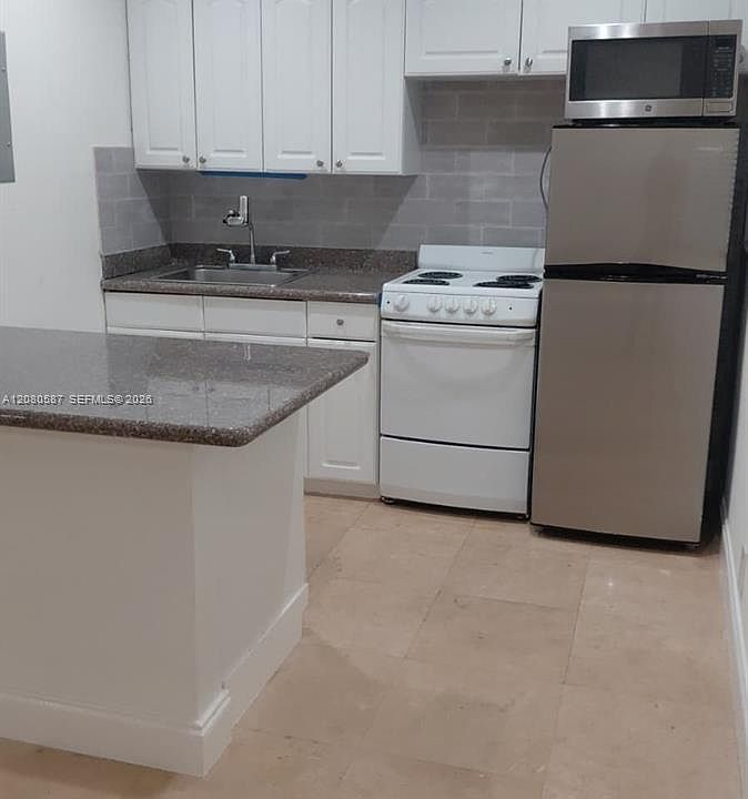 1st image of 1429 SW 9th St APT 9