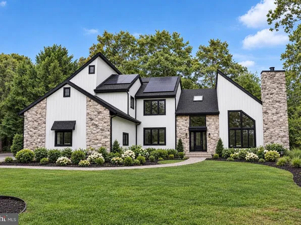 209 Shady Knoll Ln, Galloway, NJ 08205