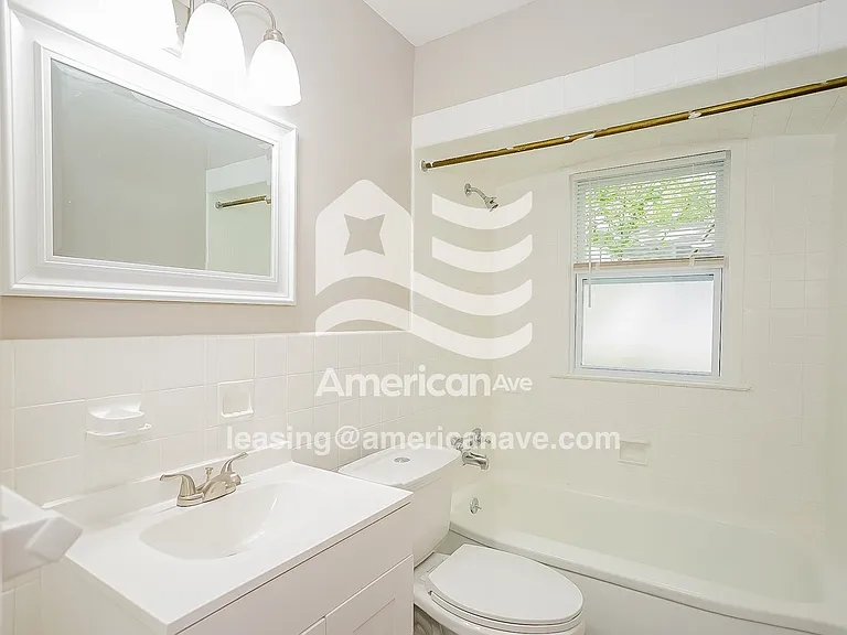 1250971_013_wm_-_bathroom_13138812.jpg