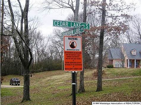 2nd image of 5828 Cedar Lake Dr N