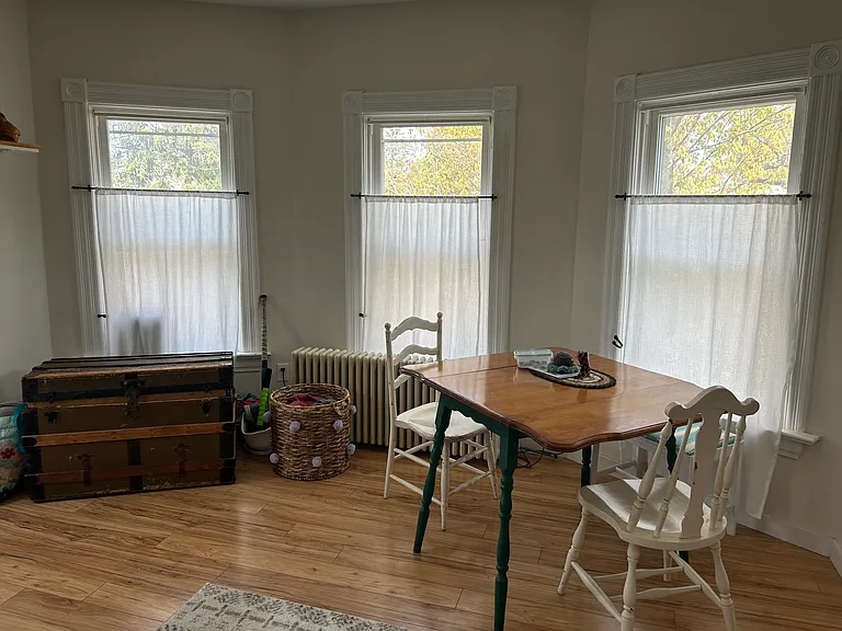 187 Loomis St #3 — Photo 4