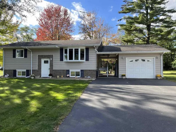 160 Meadow Lane, Lyndon Station, WI 53944