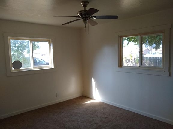 5th image of 1533 Orlando Way