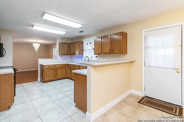 5207 Wood Glen Dr — Photo 20