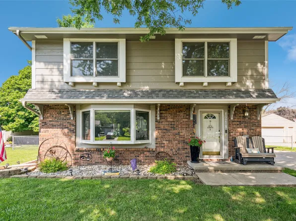 1218 NW Beechwood St, Ankeny, IA 50023